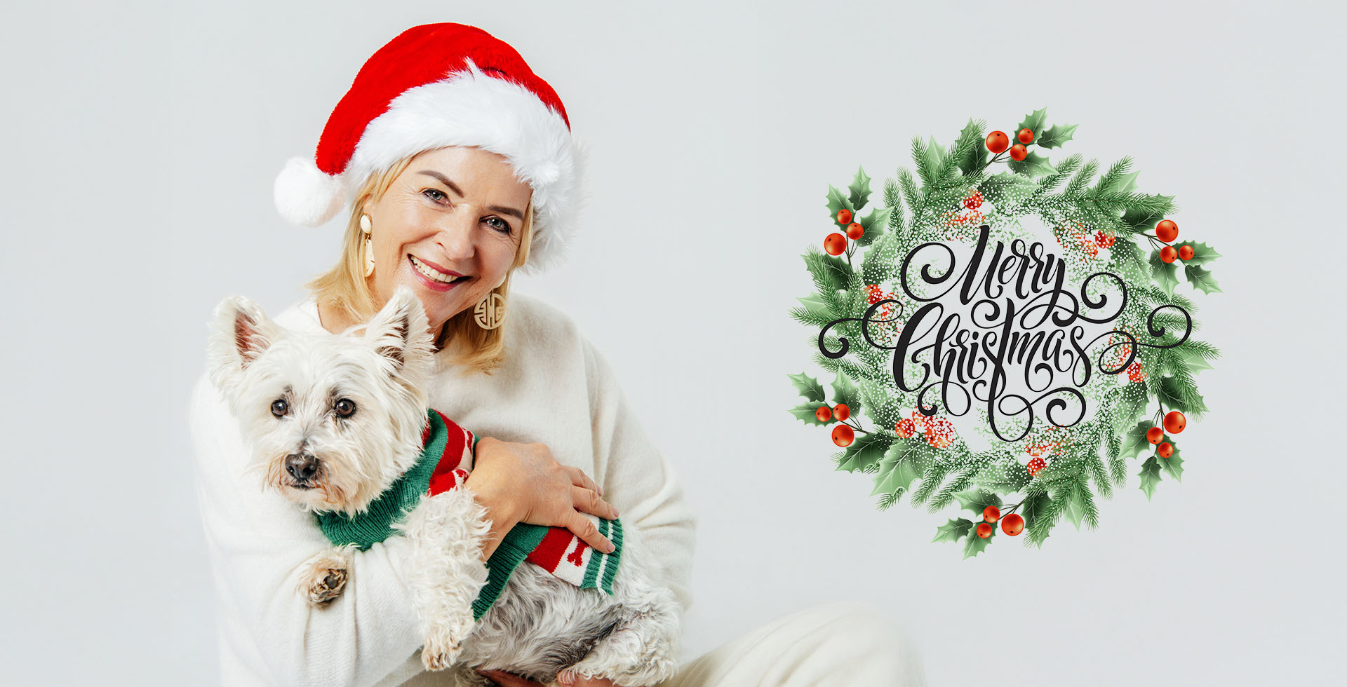 Weihnachtliches Familienfoto mit Hund im Studio Holzkirchen